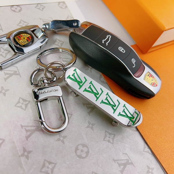 ブランドキーホルダー細部ディテール